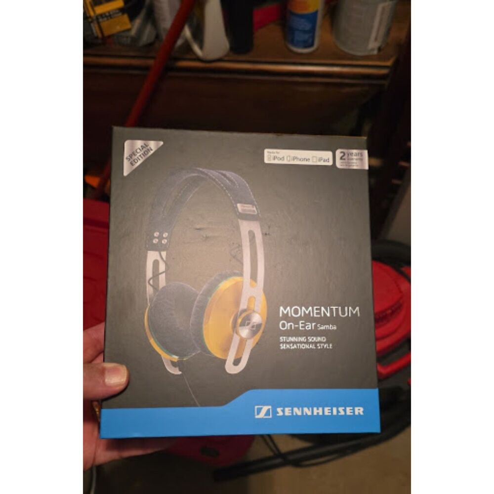 Sennheiser Momentum On Ear Samba Brazil Team Special Edition Headphones NIB New